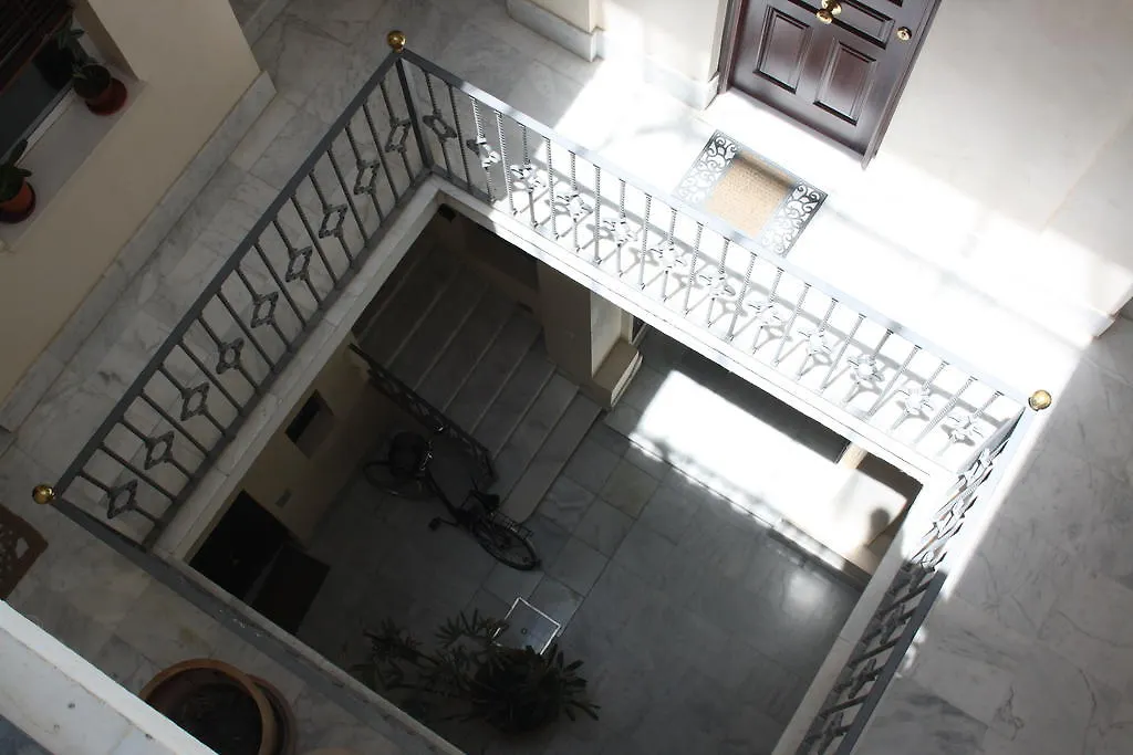 Estudio Padre Manjon location